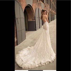 Wedding Dress Berta